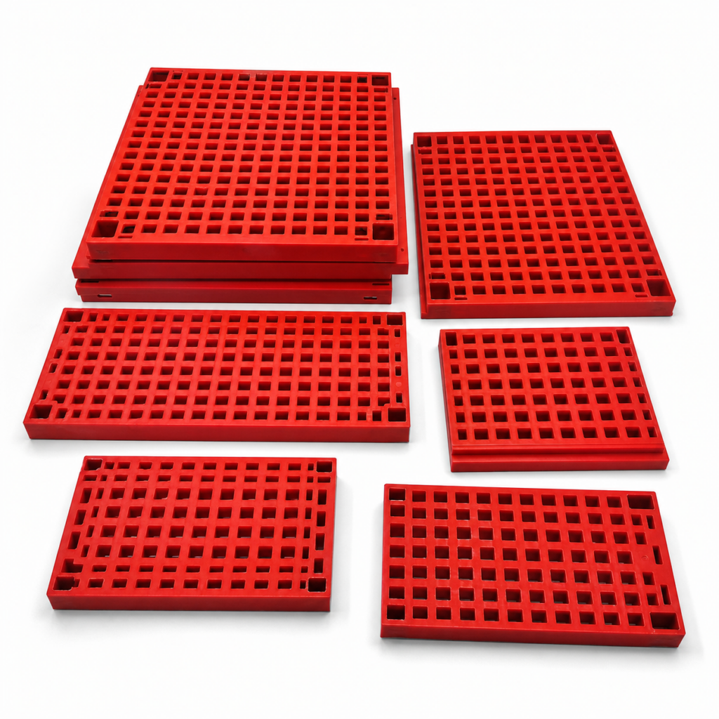 Red polyurethane screen panels